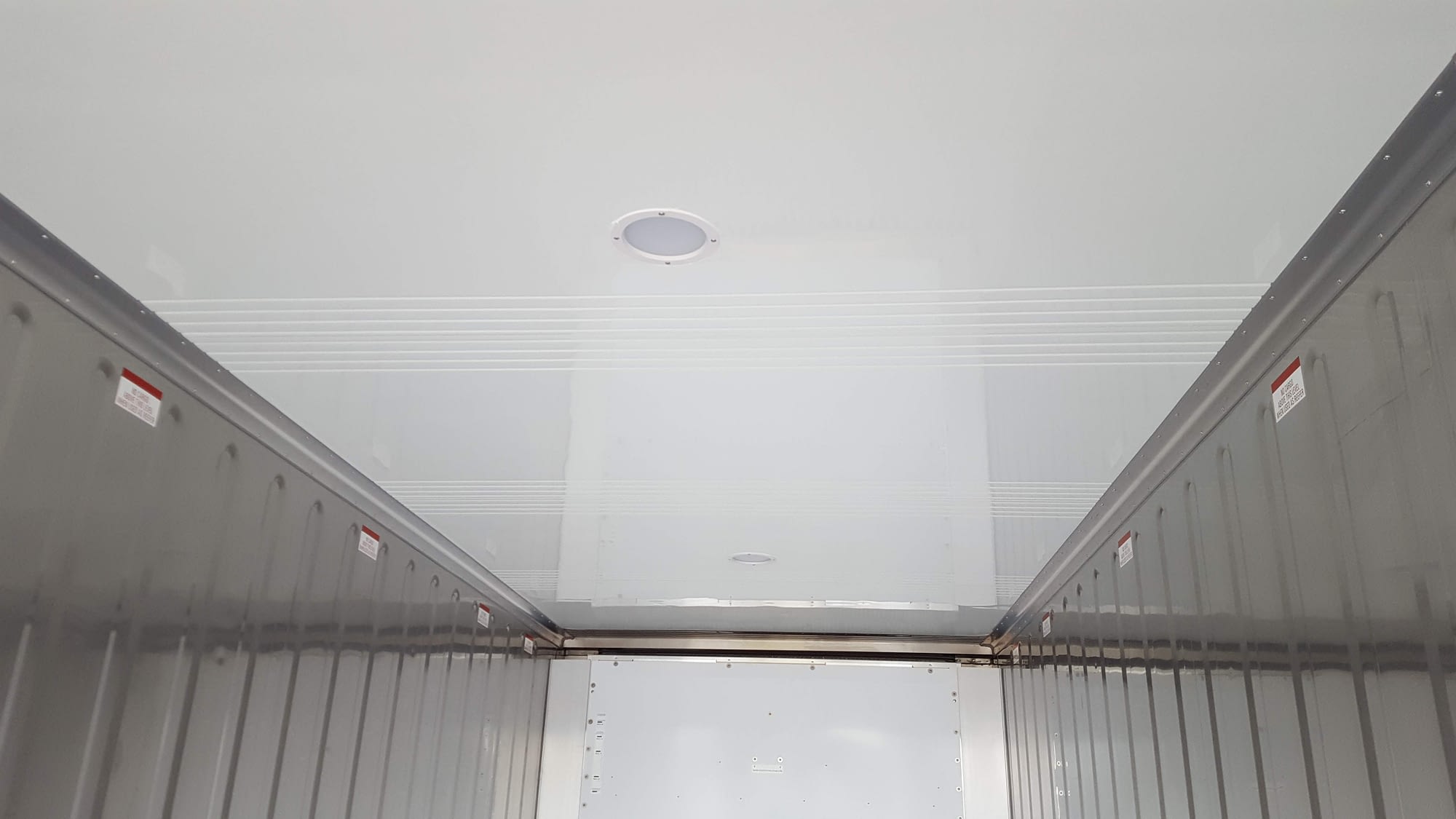 New TRS refrigeration containers have interior lights