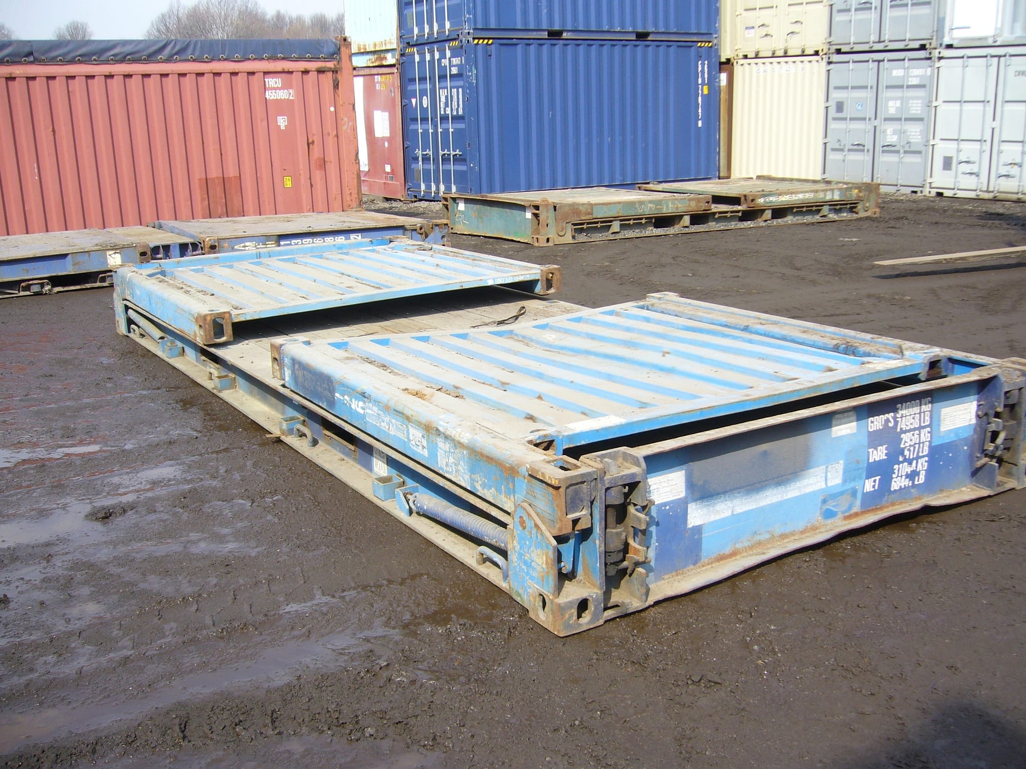 TRS stocks 20ft collapsible and flixed end flatracks and platforms