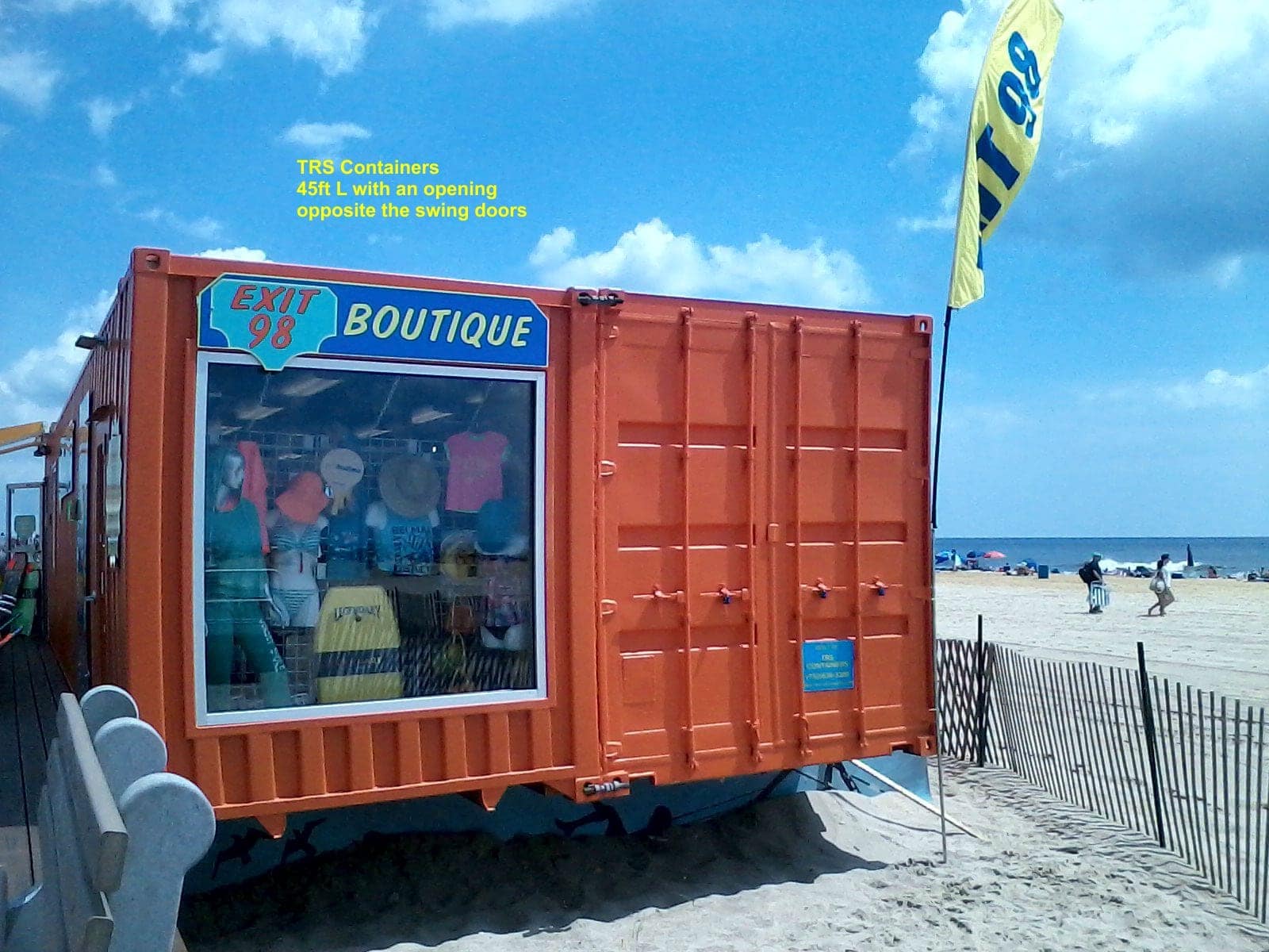 TRS Containers can build container homes, stores, restaurants and bars