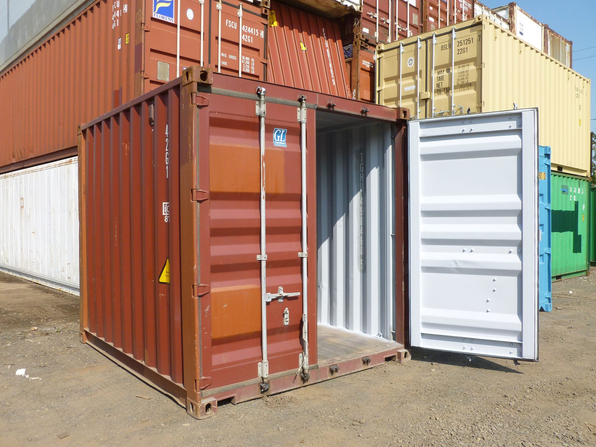 TRS converts steel ISO containers into portable storage space