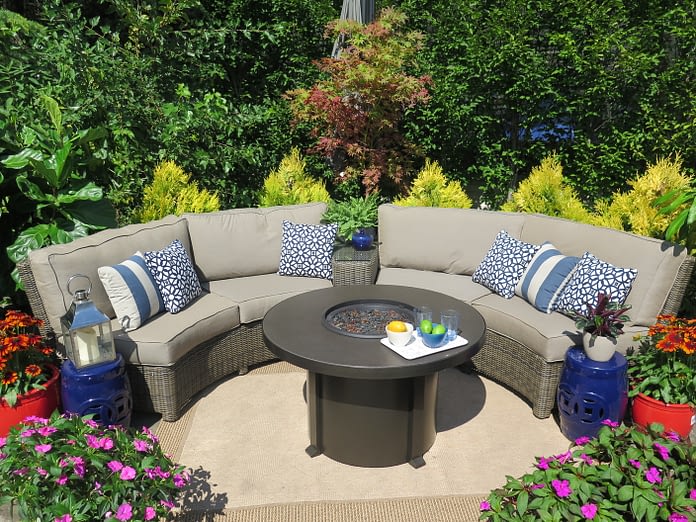 Choosing Outdoor Furniture For Your, What Is The Best Make Of Garden Furniture