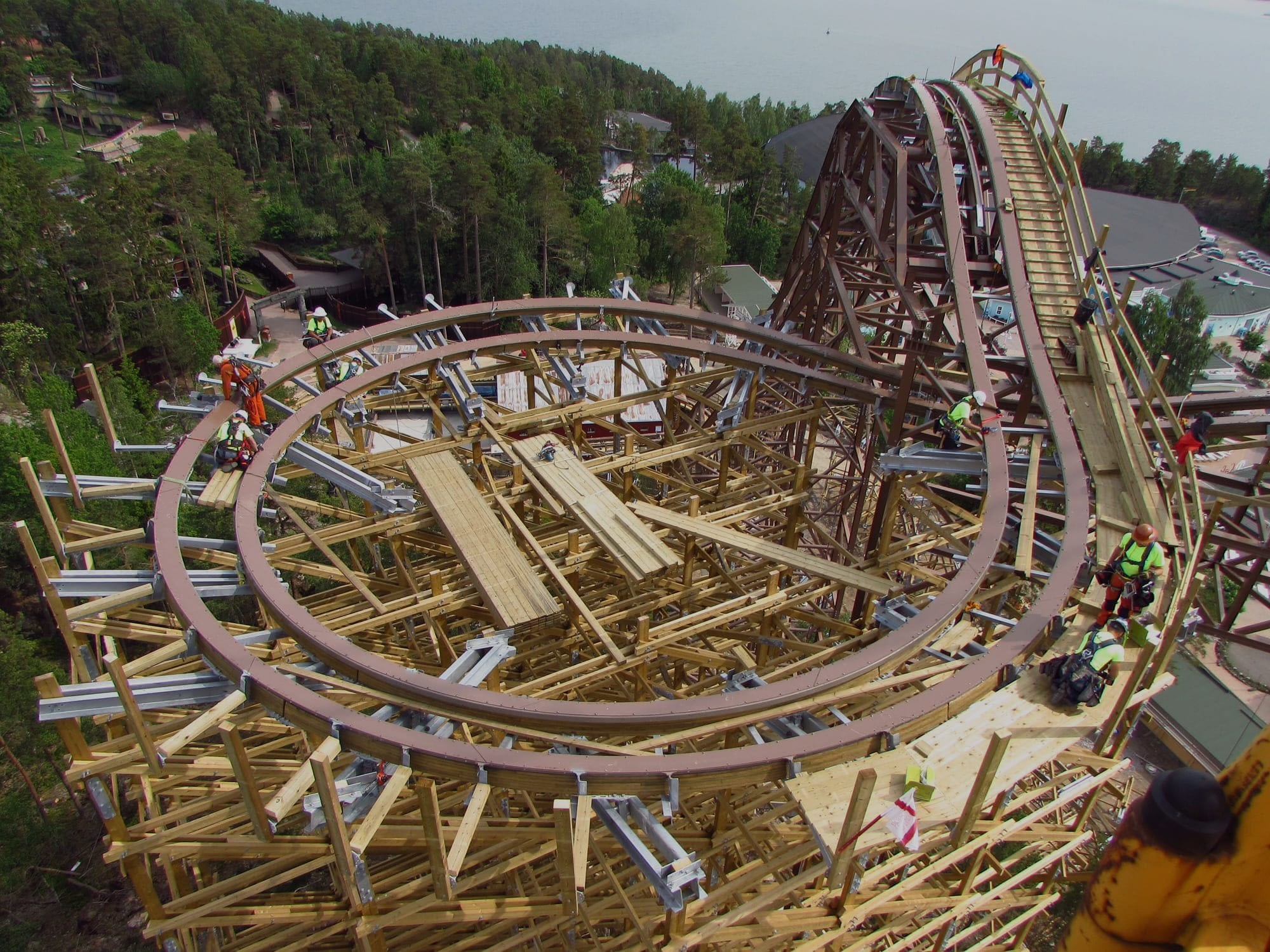 roller coaster construction set