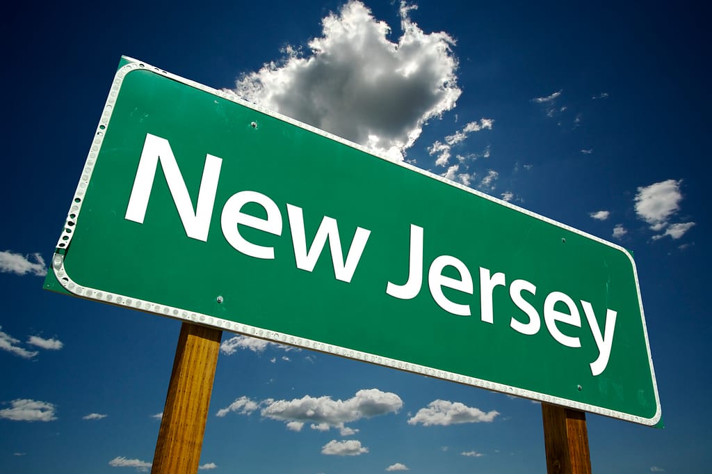 road sign of NJ 