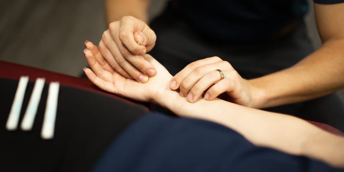 4 Massage Techniques For Carpal Tunnel Syndrome