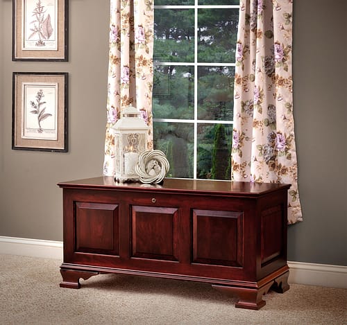 Mayflower Series chest by the window with lamp on top