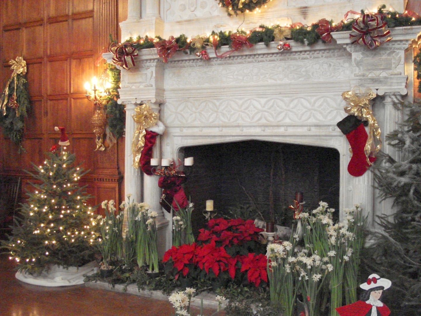 Holiday Open House at Skylands Manor in Northern NJ